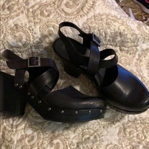Size 9 Korks Abloom Black